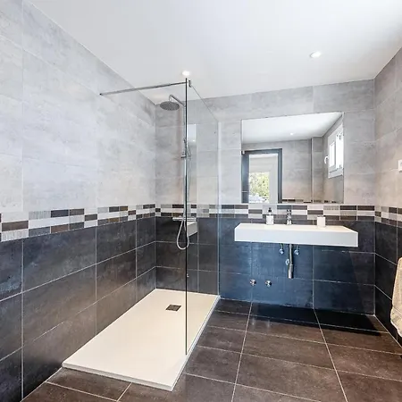 Luxury With Private Pool 别墅 *
