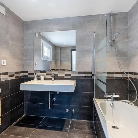 别墅 Luxury With Private Pool 贝纳尔马德纳